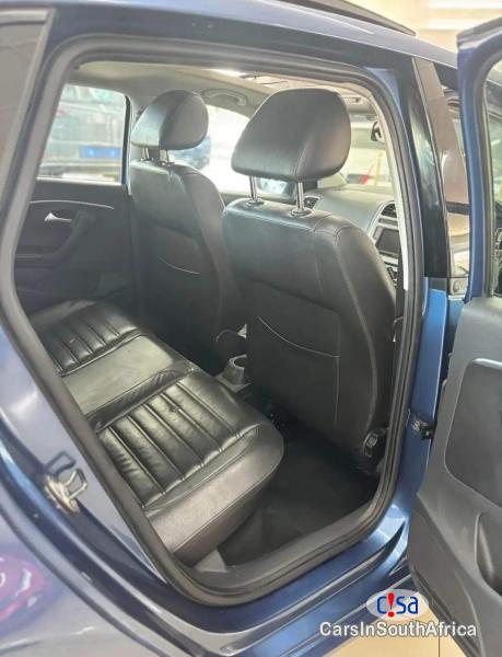 Volkswagen Polo 1.2 TSi Highline Call 081 494 5928 Manual 2015 - image 4