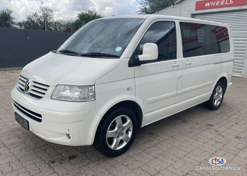 Volkswagen Kombi Caravelle Manual 2008 - image 4