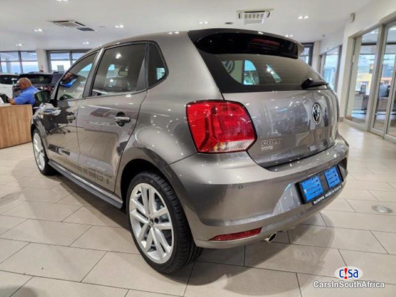 Volkswagen Polo Manual 2023 - image 2