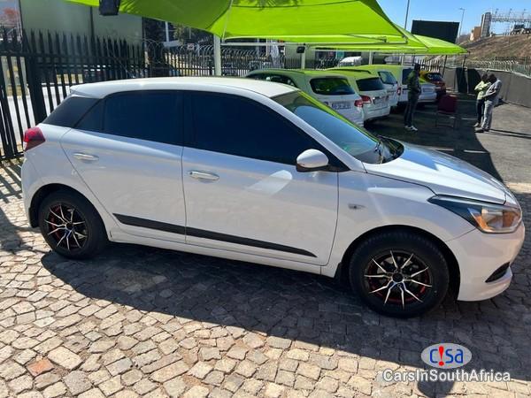 Hyundai i20 1.4 Motion (0684957752 Automatic 2017 in Western Cape