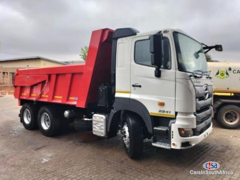 Toyota 5.2 Automatic 2022 - image 2