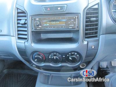 Ford Ranger FORD Manual 2012 - image 9