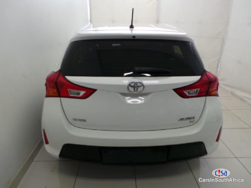 Toyota Auris 1.3 Manual 2013