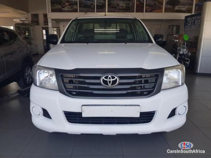 Pictures of Toyota Hilux 2.5 Manual 2016