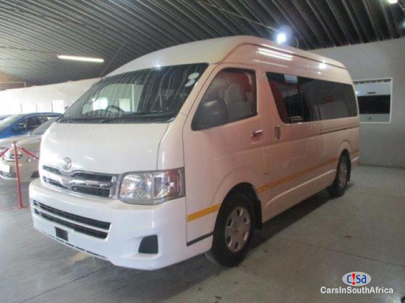 Toyota Quantum 2.5 Manual 2016 - image 3