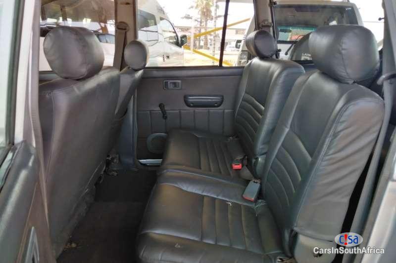 Toyota Condor 2000 Manual 2001 - image 5