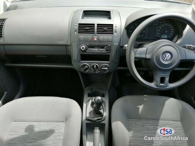 Volkswagen Polo 1.4 Manual 2014 - image 6