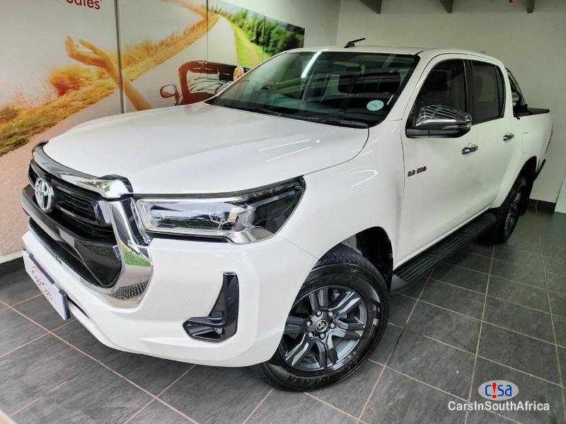 Toyota Hilux Automatic 2023 - image 12