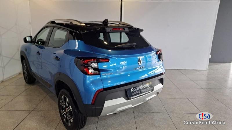 Renault Manual 2023 - image 2