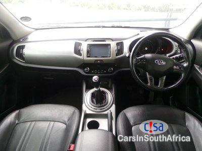 Kia Sportage 2.0 Manual 2017 - image 3