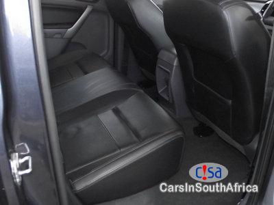 Ford Ranger 3.2 TDCI XLT AUTO 4X4 DOUBLE CAB BAKKIE Automatic 2015 - image 4