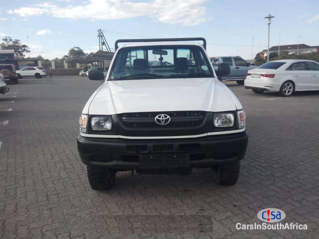 Toyota Hilux 3.0 Manual 2003 - image 8