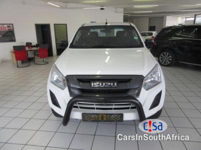 Isuzu KB300 Automatic 2014 - image 2