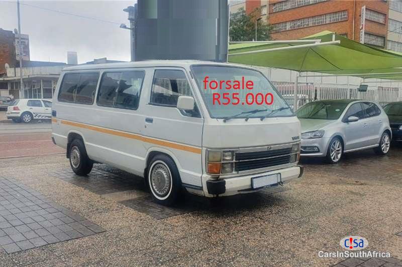 Pictures of Toyota HiAce 2.2 Manual 2007