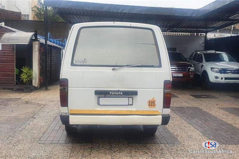 Toyota HiAce 2.2 Manual 2007 - image 3