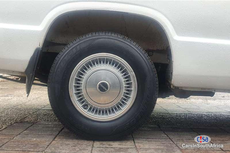 Toyota HiAce 2.2 Manual 2007 - image 7