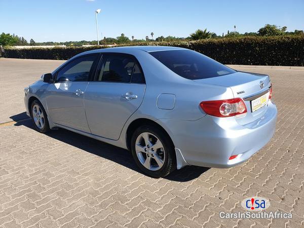 Toyota Corona 1.8Coro Manual 2013 - image 2