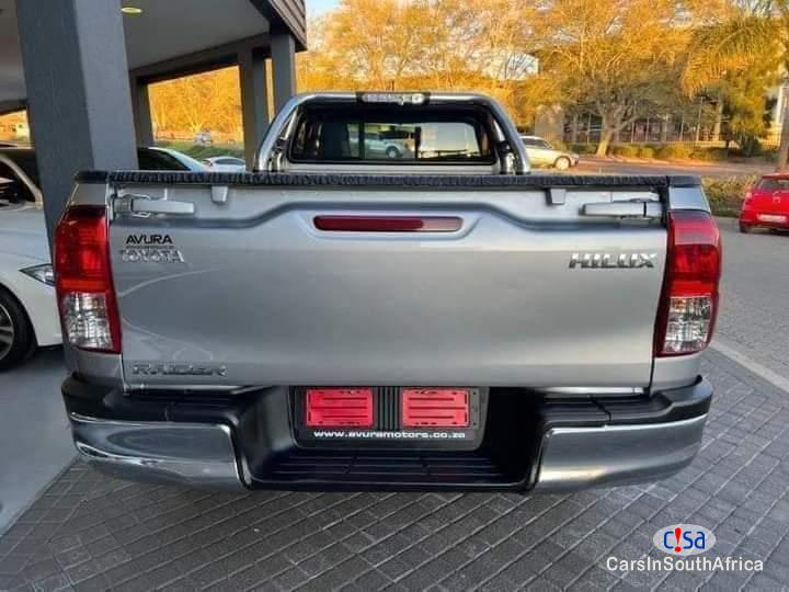 Toyota Hilux 2017 TOYOTA HILLUX GD6 2.4 MANUAL 0698183175 Manual 2017
