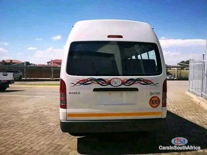 Toyota Quantum 2.5 D-4D Sesfikile 067 251 5460 Manual 2021 - image 4