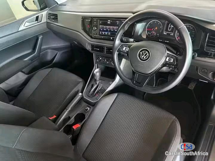 Picture of Volkswagen Polo 2021 VOLKSWAGEN POLO 1.0TSI COMFORTLINE R-LINE DSG(59885KMS)067 251 54 Automatic 2021 in South Africa