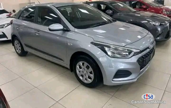 Hyundai i20 1.2 Motion I20 067 251 5460 Manual 2019 - image 2