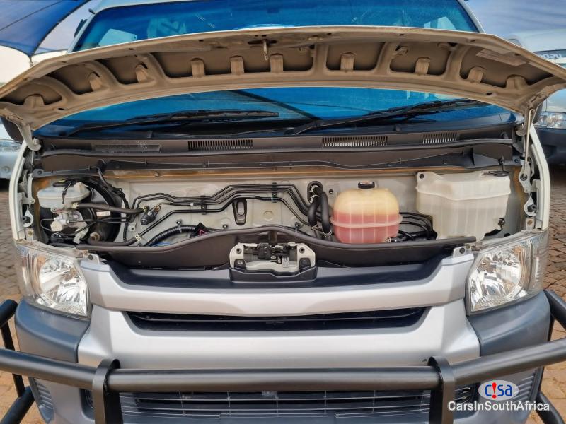 Picture of Toyota Quantum 2.5 D-4D Sesfikile 16-seat 067 251 5460 Manual 2020 in Mpumalanga