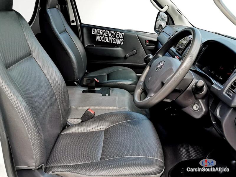 Picture of Toyota Quantum 2.5D-4D 067 251 5460 Manual 2023 in Eastern Cape