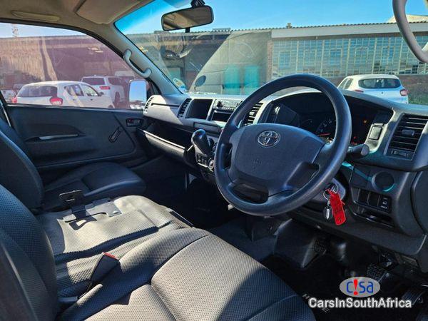 Toyota Quantum 2.5 D-4D Sesfikile 16-Seat Manual 2019 - image 3