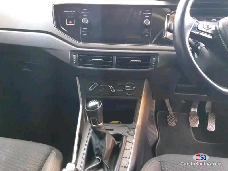 Volkswagen Polo Polo 1.0 Tsi R-Line +27 685845776 Manual 2021 - image 4