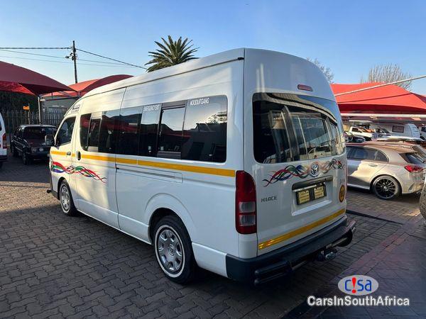 Toyota Quantum 2.5 D-4D Sesfikile 16-Seat Manual 2022