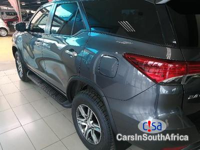 Toyota Fortuner 2.0 Automatic 2018 - image 3