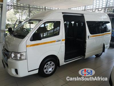 Toyota Quantum 2.5 Manual 2017 - image 2