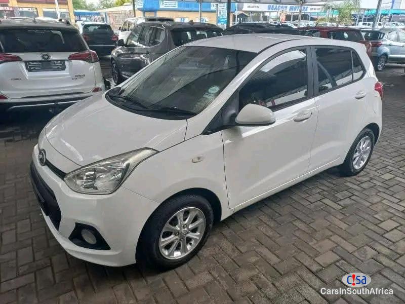 Hyundai i10 2020 Hyndai I10 1.2 Manual 0698183175 Manual 2020 - image 3