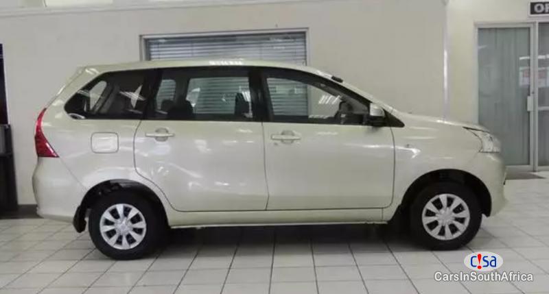 Toyota Avanza 1.5 Manual 2016 in Western Cape