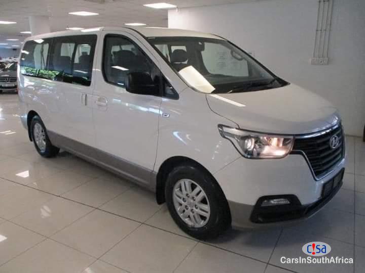 Picture of Hyundai H-1 2.5 CRDI Automatic 2020