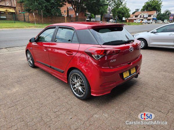 Hyundai i20 1.2 Motion Manual 2017 - image 2
