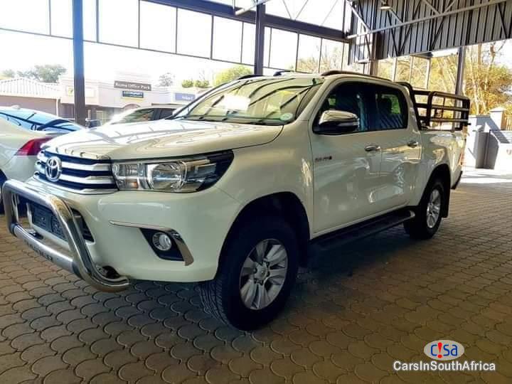 Toyota Hilux 2.8GD6 Auto...0679505805 Automatic 2018 - image 4