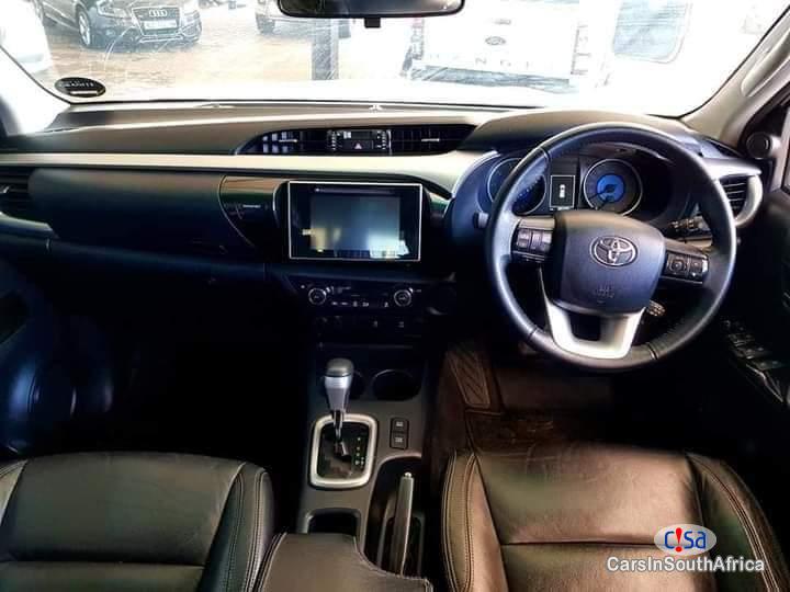 Toyota Hilux 2.8GD6 Auto...0679505805 Automatic 2018 - image 6