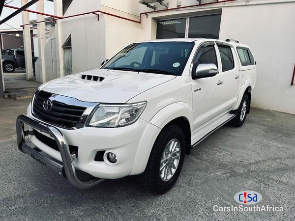 Pictures of Toyota Hilux 3.0D4D Manual 2015
