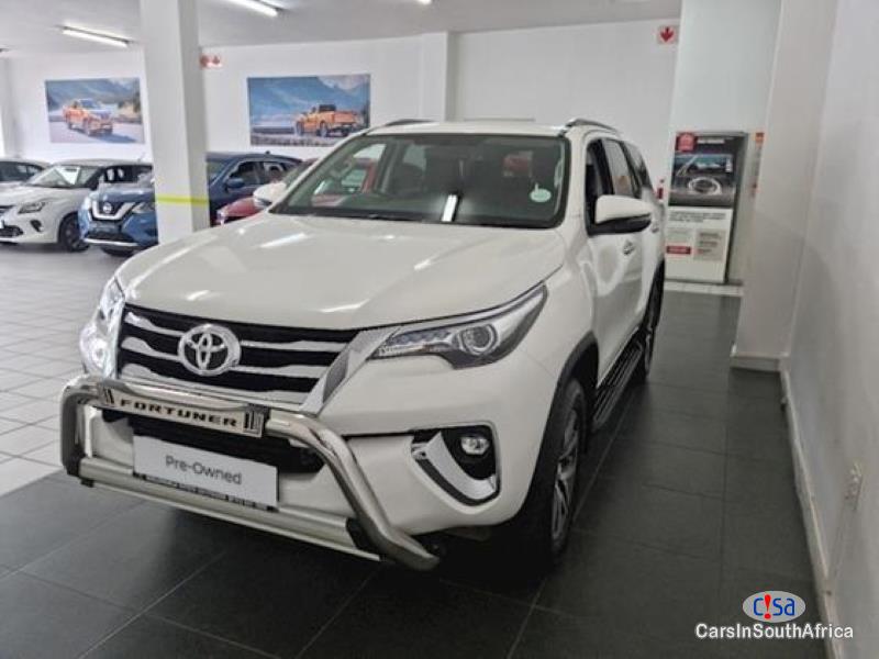 Toyota Fortuner 2.8GD6 Raised Body Automatic 2019 - image 2