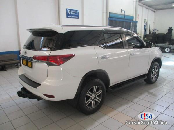 Toyota Fortuner 2.8GD6 Automatic 2017 - image 2