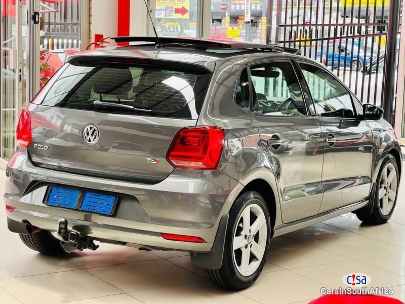 Volkswagen Polo 1.2 Tsi Manual 2017 - image 3