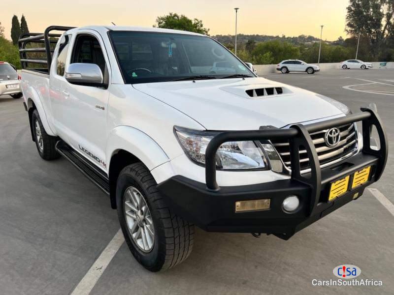 Picture of Toyota Hilux 3.0D4D Legend 45 Extra Cab Manual 2015