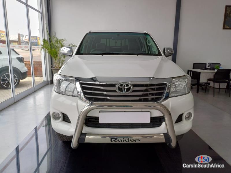 Toyota Hilux 2.7 Vvti Manual 2015 - image 3