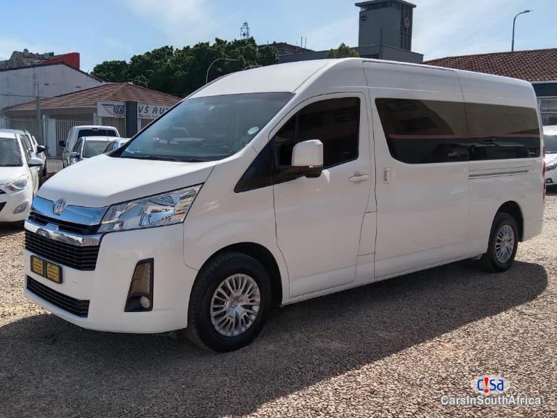 Pictures of Toyota Quantum 2.8 Lwb 14 Seater Manual 2019