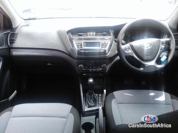 Hyundai i20 Automatic 2015 - image 6