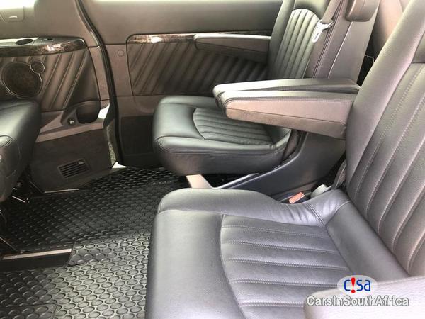 Mercedes Benz Viano Automatic 2013 - image 8