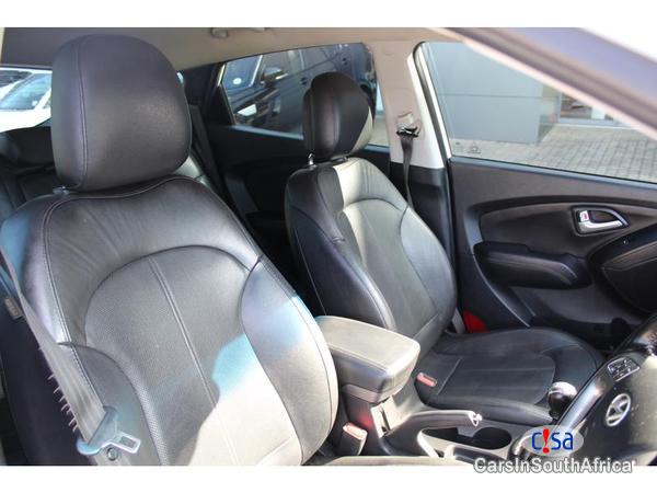 Hyundai ix35 Manual 2015 - image 10