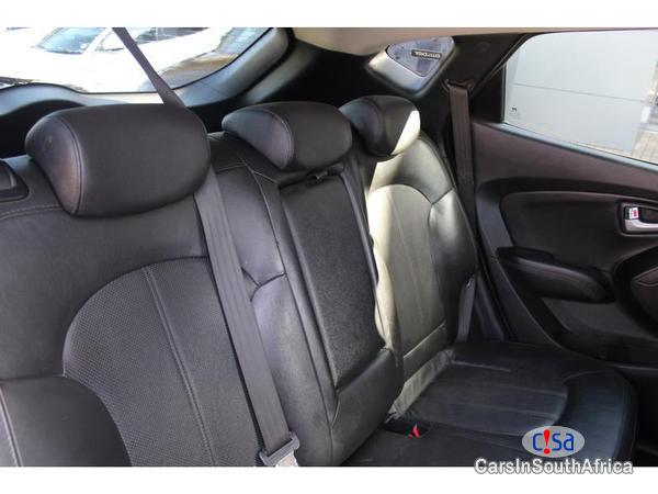 Hyundai ix35 Manual 2015 - image 11