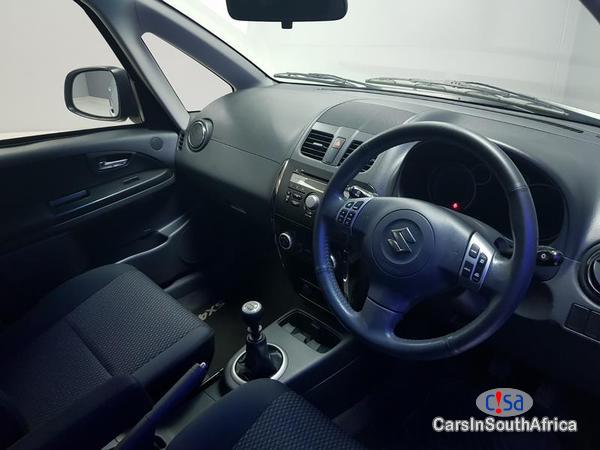 Suzuki SX4 Manual 2013 - image 8